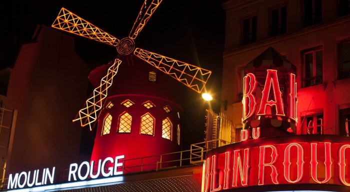 Moulin Rouge Christmas time in Paris by PARIS BY EMY Paris trip Planner