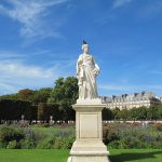 Statue_dans_le_Jardin_des_Tuileries_Paris_by_Emy_Lovers_in_Paris