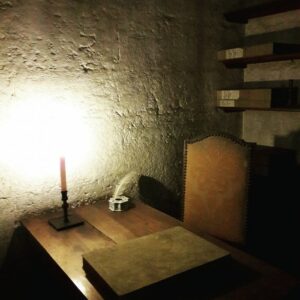 La Conciergerie Must Se in Paris PARIS BY EMY