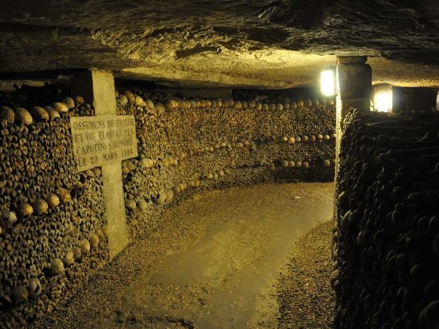 Les catacombes de Paris PARIS BY EMY Paris Trip Planner with Private Tour