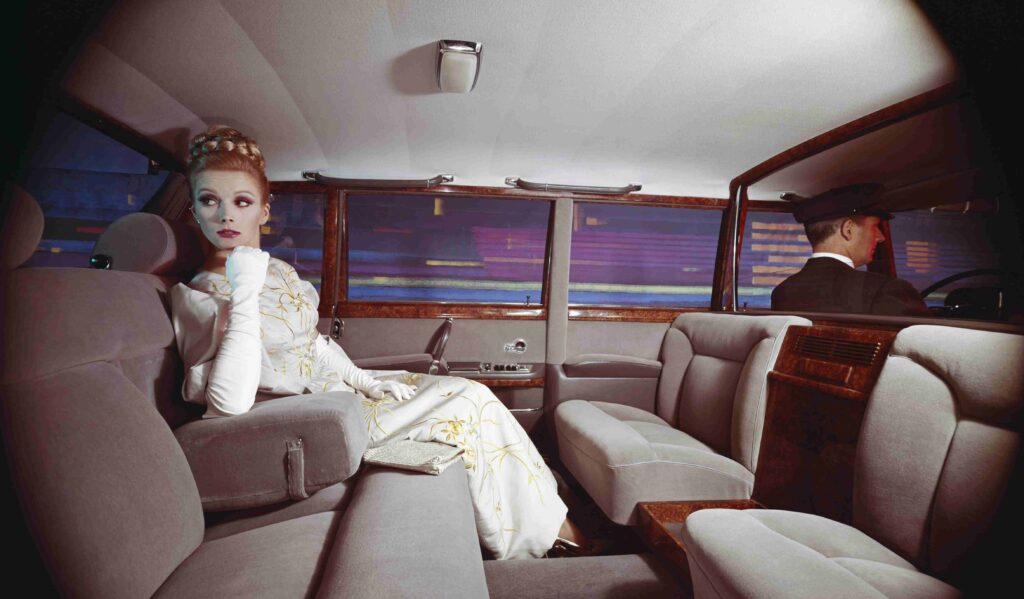 private car tour Paris service by PARIS BY EMY