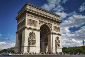 Arc de Triomphe - What to do in Paris - Discover PARIS BY EMY 10 themes