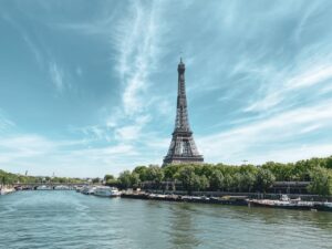 The Seine River story by PARIS BY EMY