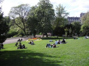 Top Parks and Gardens in Paris