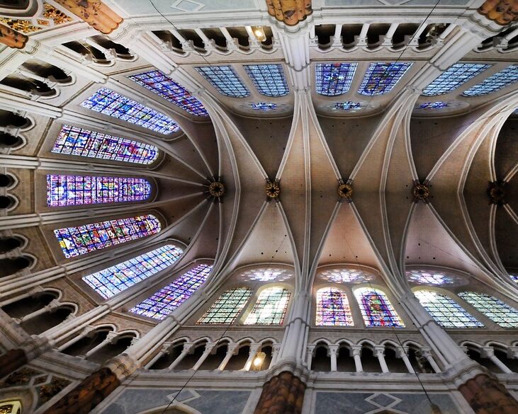 Visiting Chartres Cathedral from Paris - Paris by Emy - Paris Travel Planner & Licensed Private Tour Guide in Paris